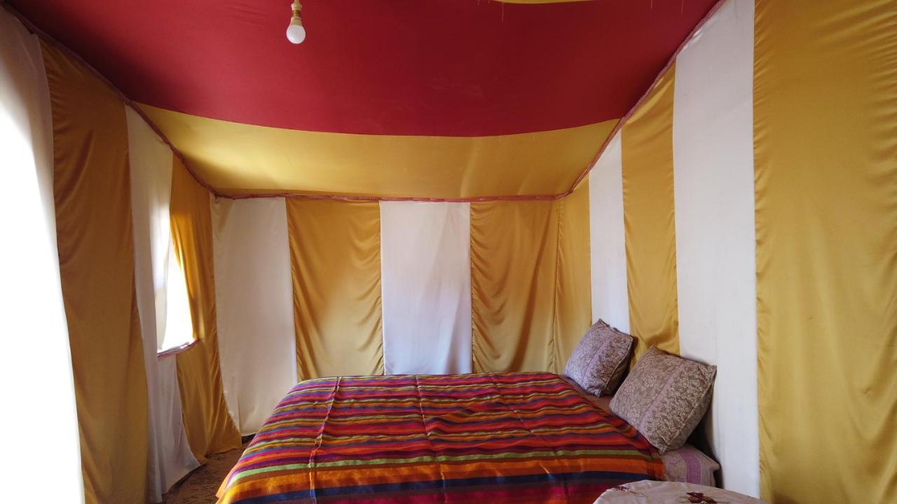 فندق محاميد الغزلانفي  Camp Sahara Dunes المظهر الخارجي الصورة