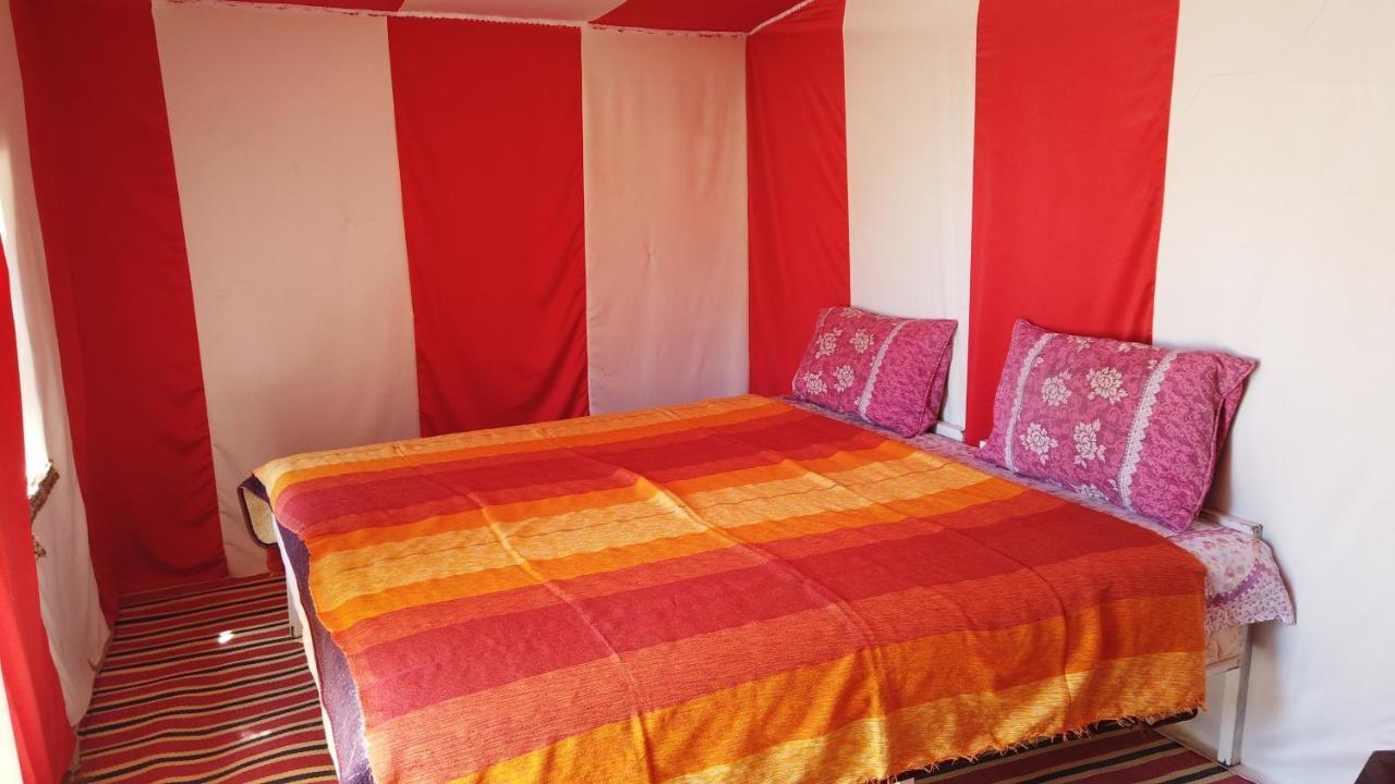 فندق محاميد الغزلانفي  Camp Sahara Dunes المظهر الخارجي الصورة