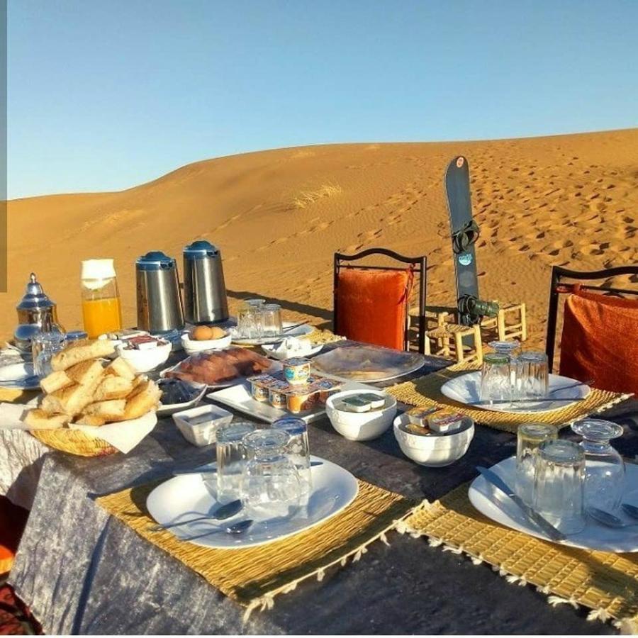 فندق محاميد الغزلانفي  Camp Sahara Dunes المظهر الخارجي الصورة